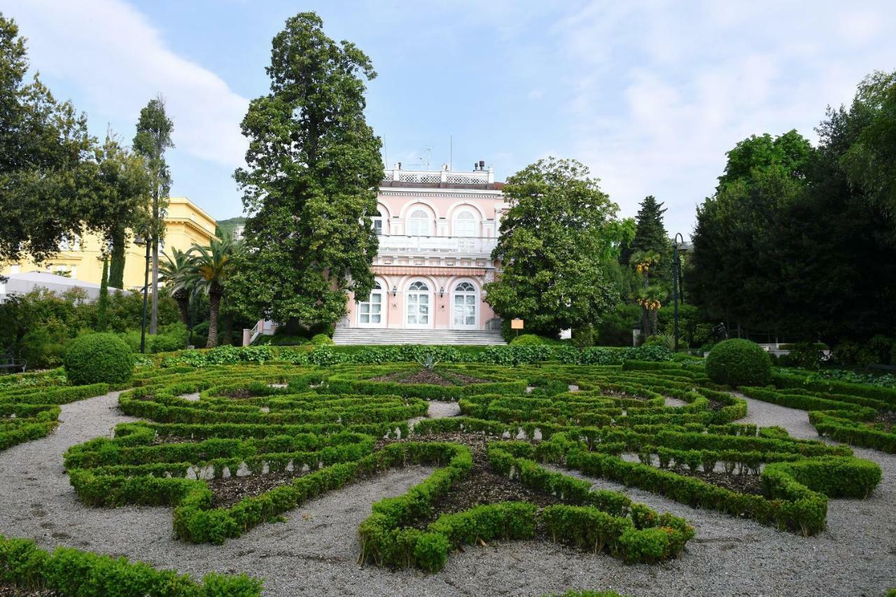 Villa Salus, Apartment Maruna Opatija Zewnętrze zdjęcie